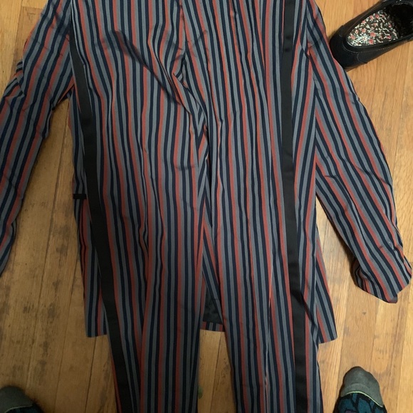 Beautiful Stylish Madison Marcela Mens Tuxedo - Picture 2 of 5